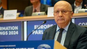 Σκληρές αλήθειες από Kubilius (ΕΕ): Μην υποτιμάτε τη Ρωσία, δεν είναι αδύναμη