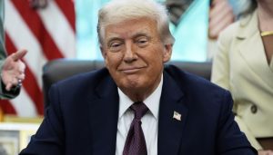 Trump: Σχεδόν βέβαιο ότι η Fed θα μειώσει τα επιτόκια – Ο Kevin Warsh σε κρίσιμη θέση