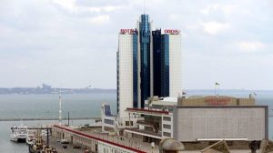 Εξέγερση στην Οδησσό – Κάτοικοι επιτέθηκαν σε Ουκρανούς στρατολόγους για να εμποδίσουν αναγκαστική επιστράτευση