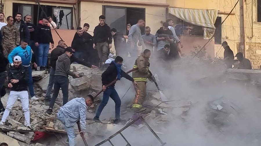 Ασύλληπτη τραγωδία στον Λίβανο – Έξι νεκροί και επτά τραυματίες από κατάρρευση κτιρίων