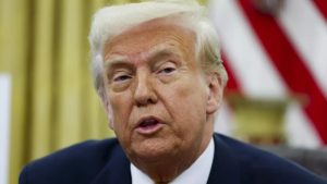 Απορίες Trump: Πώς γίνεται ένας Χριστιανός να ψηφίσει τους Δημοκρατικούς;