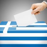 Σε ελεύθερη πτώση η ΝΔ – Έρχονται παροχές πανικού και ανασχηματισμός διευθετήσεων με φόντο τις εκλογές του 2027