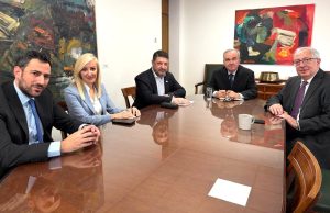 financialreport.gr