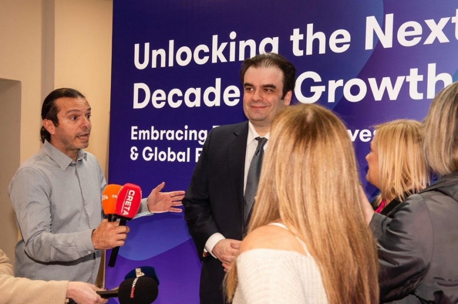 Πιερρακάκης: Συνθήκες για ισχυρές επιχειρήσεις και αύξηση παραγωγικότητας στην Ελλάδα