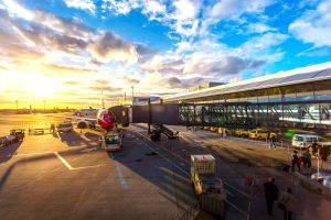 Κλιμακώνεται η ανησυχία για Μέση Ανατολή: Νέα οδηγία προς τις ευρωπαϊκές αεροπορικές να μην πετούν πάνω από Ιράν