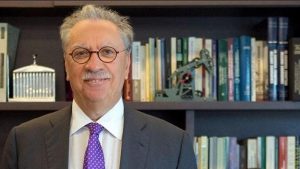 Άρθρο - παρέμβαση κορυφαίου τραπεζίτη: Η παγκόσμια κοινωνία κυβερνάται από μια σάπια ελίτ - Καταρρέει ο κόσμος των αξιών