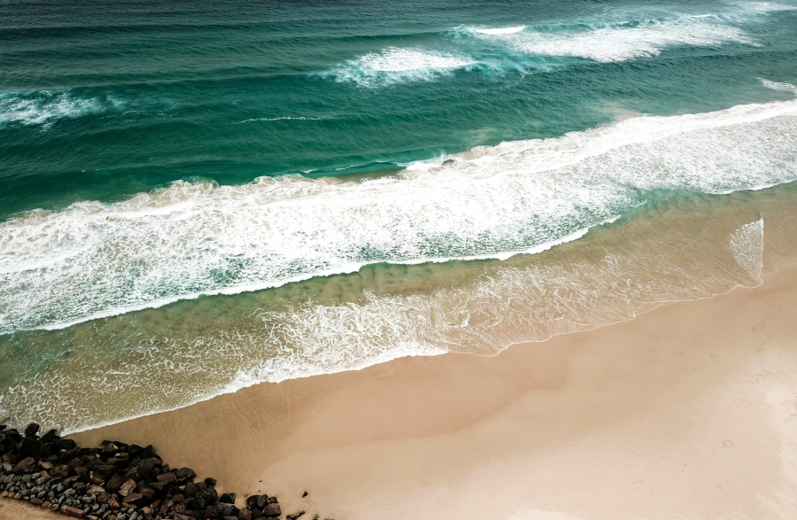 Σε πλήρη εξέλιξη οι ηλεκτρονικές δημοπρασίες για αιγιαλό και παραλία: Το νέο πλαίσιο και η προθεσμία