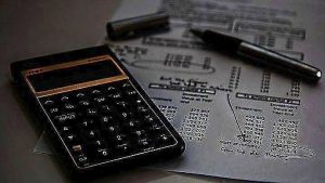 Στο «μικροσκόπιο» του ΥΠΟΙΚ οι ελεύθεροι επαγγελματίες που δηλώνουν συστηματικά εξαιρετικά χαμηλά εισοδήματα