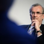 Γαλλία: Αιφνιδιαστική παραίτηση του κεντρικού τραπεζίτη Βιλερουά ντε Γκαλό - Άγνωστοι οι λόγοι