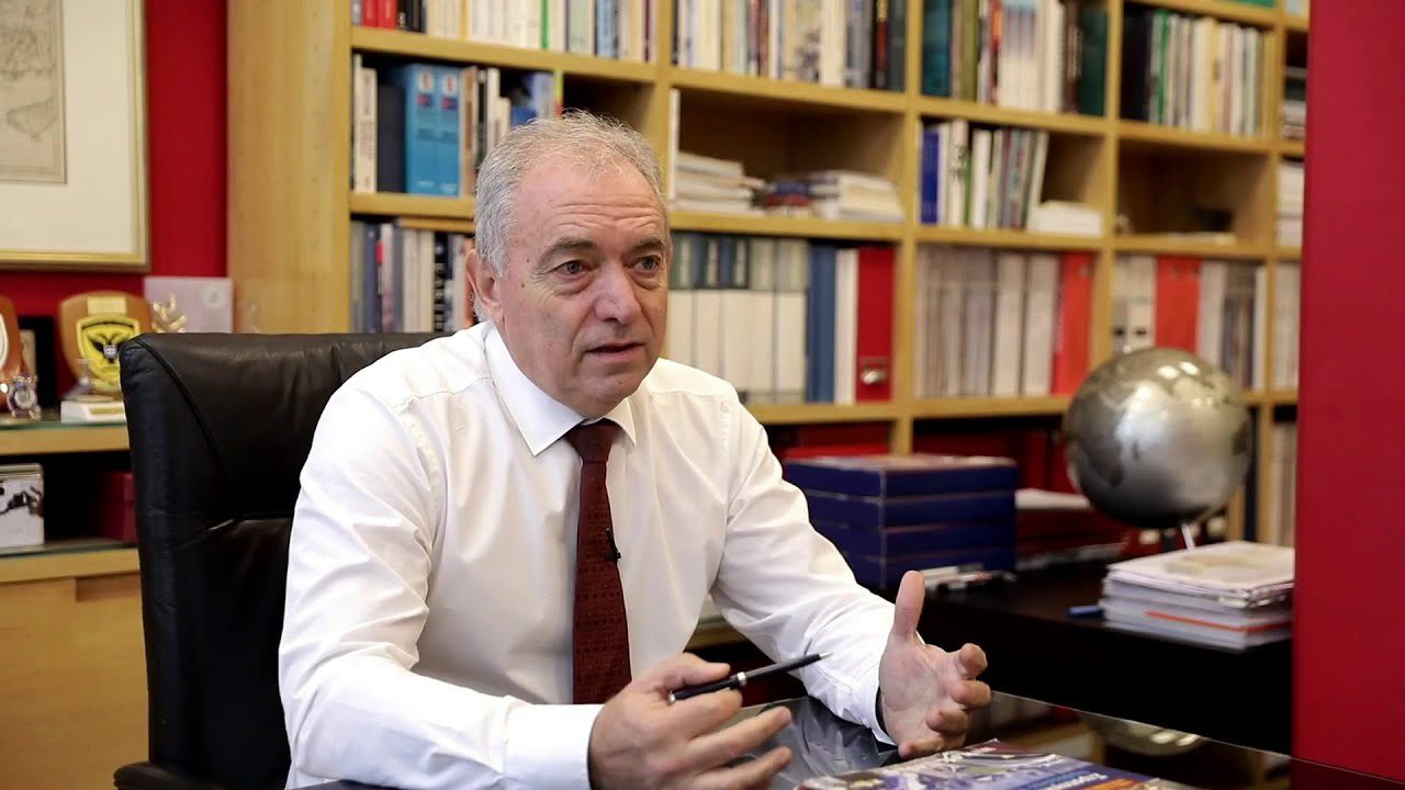 financialreport.gr