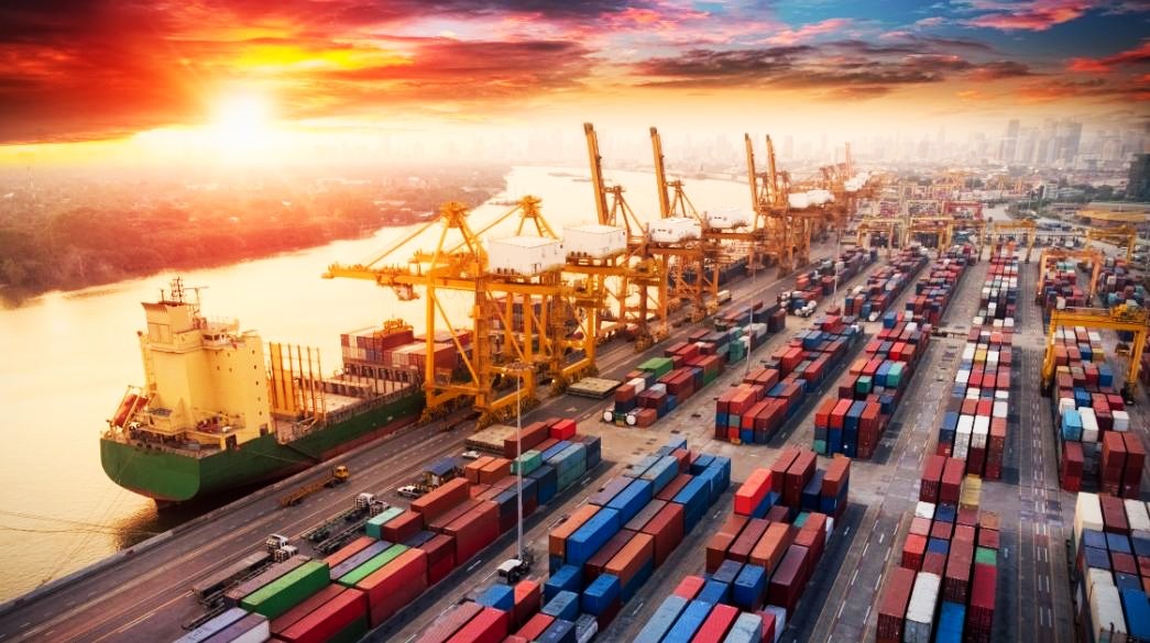 Σταματά αύριο η είσπραξη δασμών-ΗΠΑ που κρίθηκαν παράνομοι από το Ανώτατο Δικαστήριο