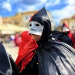 Απόκριες 2026: Πότε πέφτουν Τσικνοπέμπτη και Καθαρά Δευτέρα