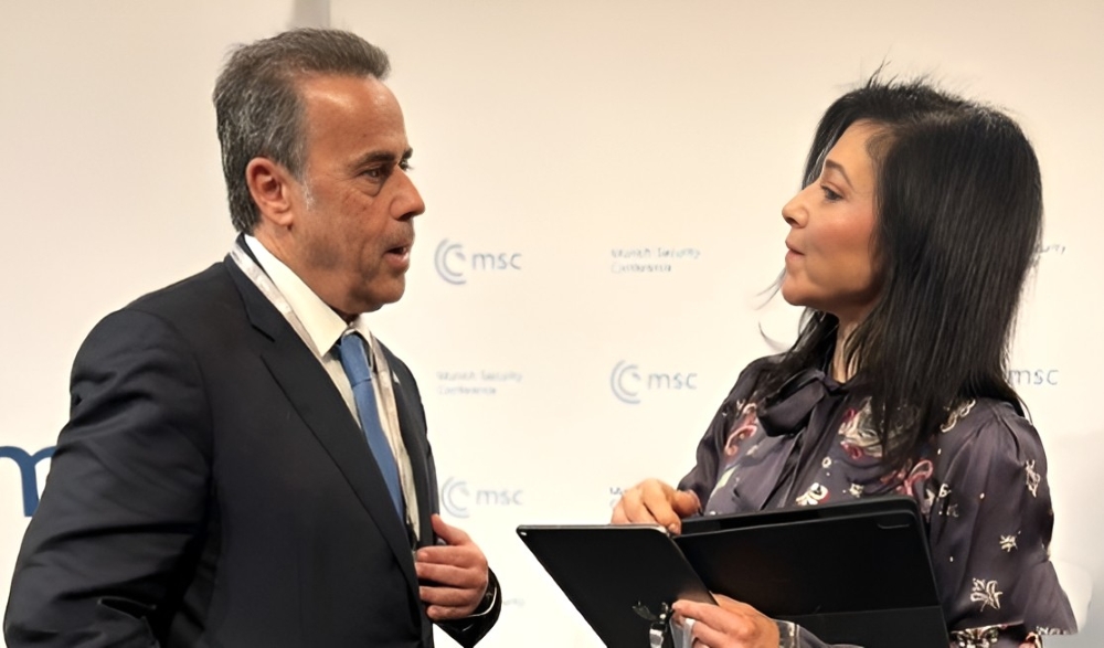 Παπασταύρου από Μόναχο: Επαφές υψηλού επιπέδου στη Διάσκεψη Ασφαλείας