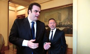 Νόμος Κατσέλη: Ποιος πληρώνει τον λογαριασμό της απόφασης; Η ώρα της αλήθειας για εγγυήσεις και χρέος