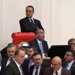 Σκηνές χάους στην Τουρκική Βουλή: Ορκωμοσία νέων υπουργών... με αίμα και γροθιές (video)