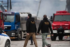 Έφοδος της ΔΑΕΕ στο σπίτι του ιδιοκτήτη της «Βιολάντα» - Ξεκίνησε ο δεύτερος γύρος αυτοψιών στο εργοστάσιο