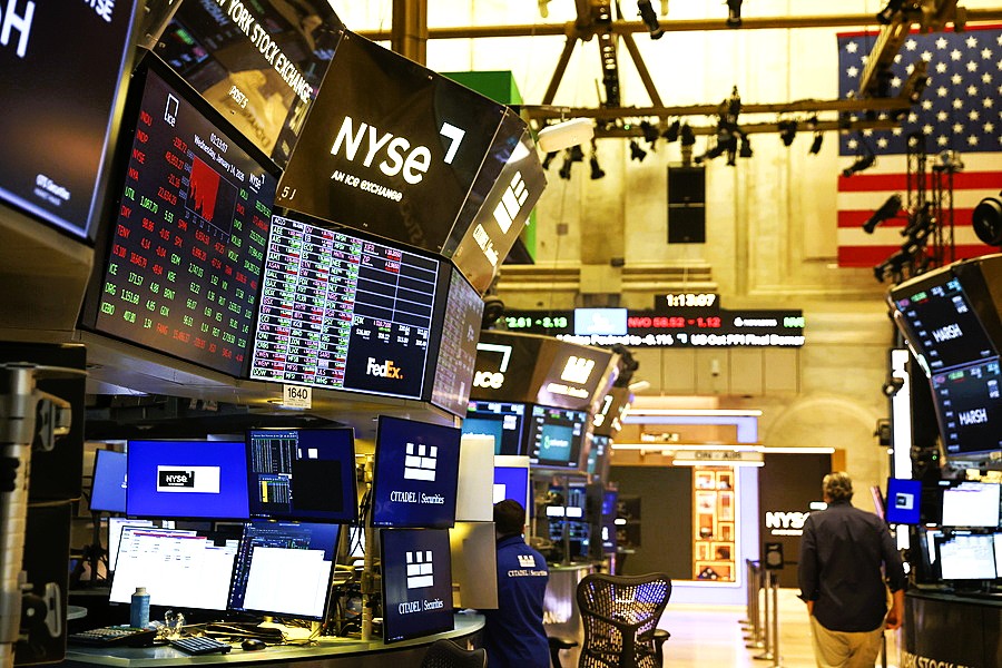 Η Wall Street «διαβάζει» τον πληθωρισμό και επιστρέφει στα κέρδη