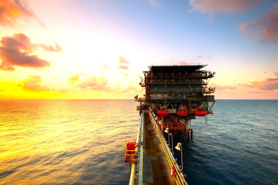 Chevron και ExxonMobil «κλειδώνουν» γεωτρύπανα: Από το 2027 οι πρώτες γεωτρήσεις - Πότε ξεκινά η παραγωγή φυσικού αερίου