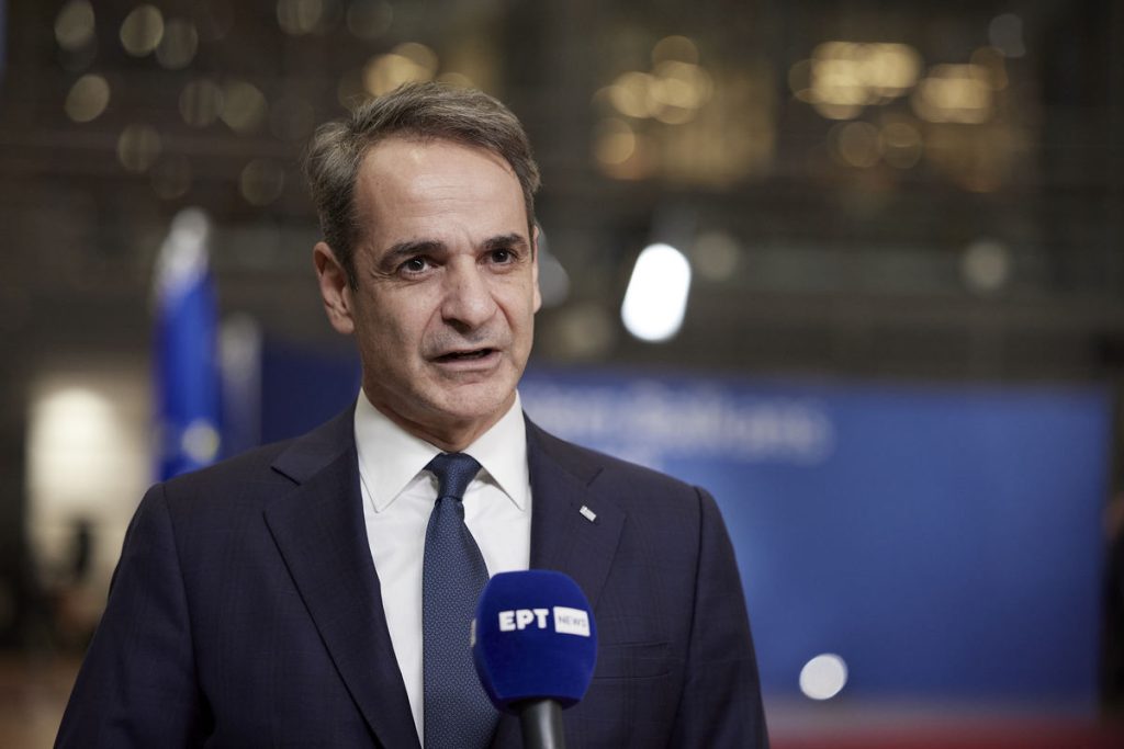 Μητσοτάκης μετά την παρέλαση: Μήνυμα ενότητας και ισχυρής άμυνας σε ταραγμένους καιρούς