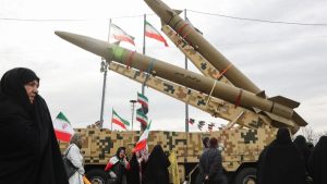 Εφιάλτης για ΗΠΑ και Ισραήλ - Η επιχείρηση σοκ και δέος απέτυχε, το Ιράν αντέχει