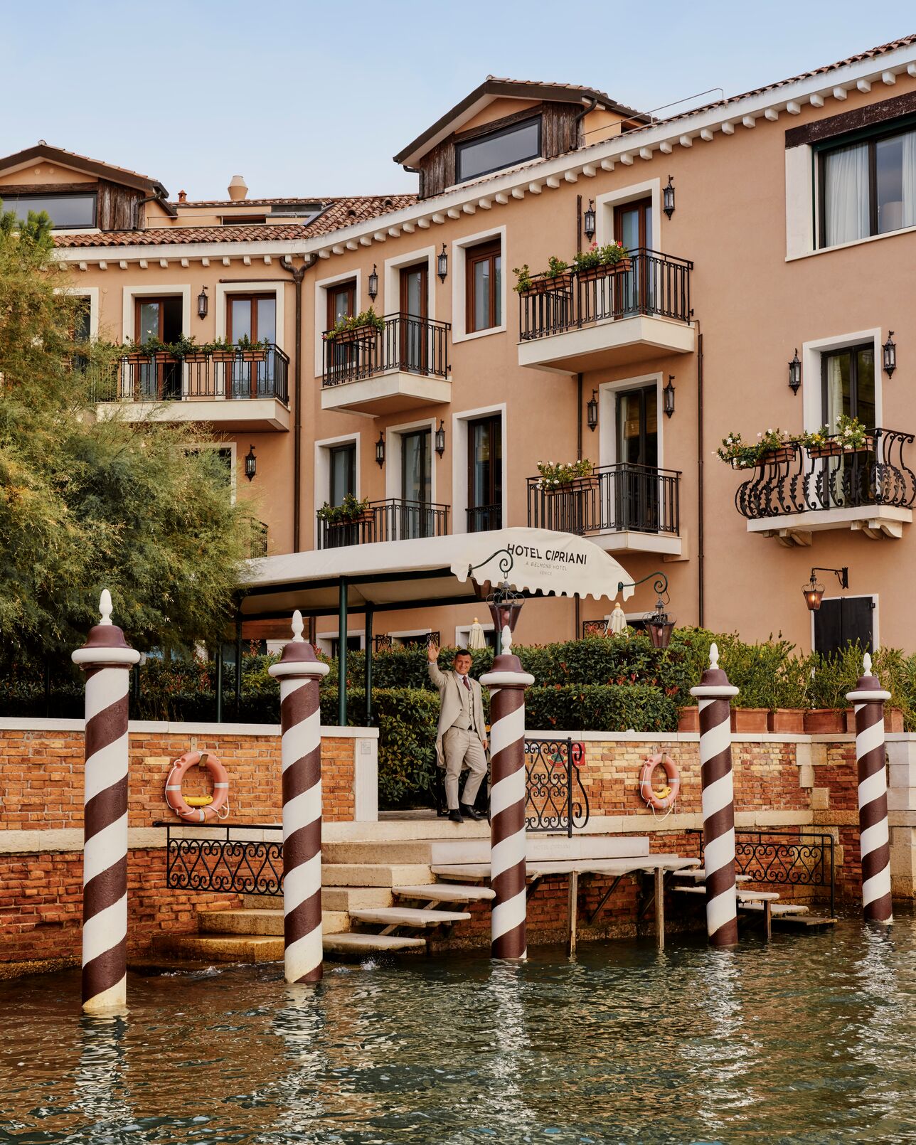 Orient Express: Tαξίδι στην ιταλική εξοχή με στάσεις σε 4 ιστορικά ξενοδοχεία