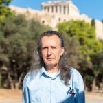 Το αργό τέλος του μικροεπιχειρηματία της γειτονιάς: Τί δείχνουν οι πρόσφατες έρευνες, τί λένε οι φορείς