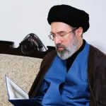 Σε κώμα ο Μοζτζάμπα Χαμενεΐ σύμφωνα με τη Sun