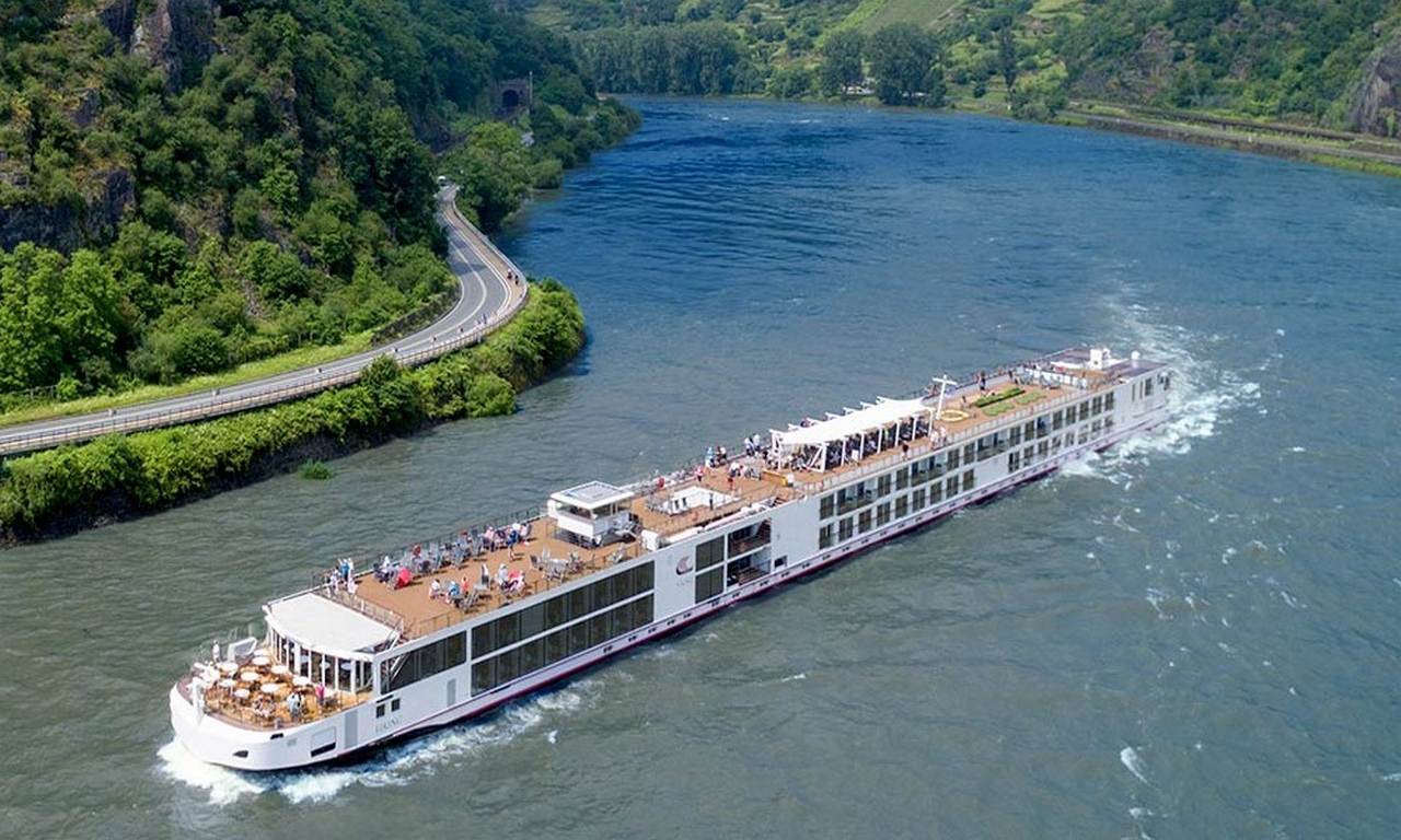 Η Viking παρέλαβε το Viking EldirΗ Viking - Αρχιπέλαγος, Η 1η ναυτιλιακή πύλη ενημέρωσης στην Ελλάδα