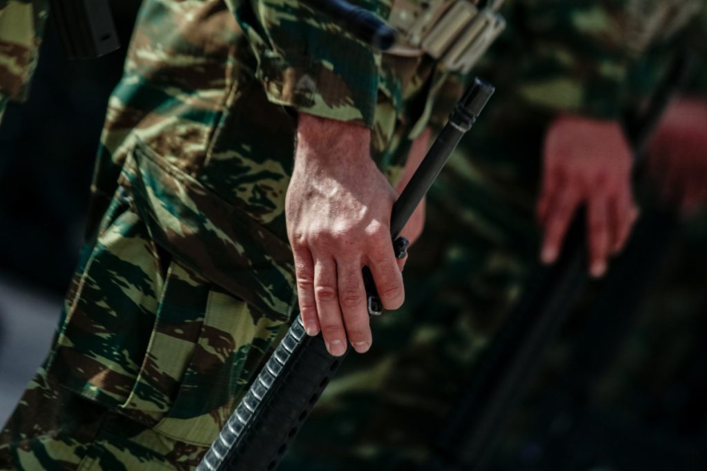 Fake τα μηνύματα sms για επιστράτευση: Σε εξέλιξη έρευνα των Αρχών