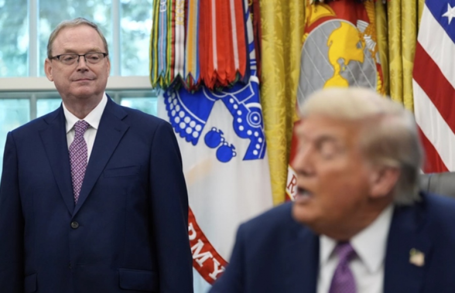 Ο Λευκός Οίκος προετοιμάζει το κλίμα για μακροχρόνιο πόλεμο στο Ιράν –  Καθησυχάζει για την οικονομία