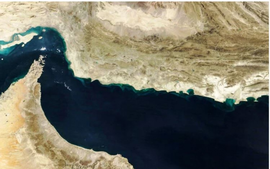 Απόλυτο σοκ: Το Ιράν «σφραγίζει» τα Στενά του Hormuz – Απειλή για πυρπόληση πλοίων, εφιάλτης για την αγορά πετρελαίου