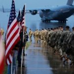 Οι ΗΠΑ εξετάζουν την αποστολή της επίλεκτης 82ης Αερομεταφερόμενης Μεραρχίας με 5.000 στρατιώτες στον Περσικό κόλπο... για ειδικές επιχειρήσεις