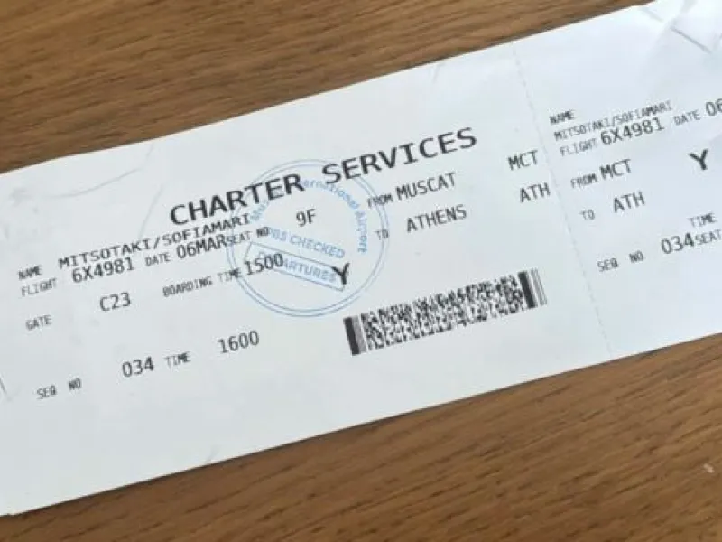 Σοφία Μητσοτάκη: Δημοσίευσε την κάρτα επιβίβασης από το Μουσκάτ για να διαψεύσει δημοσίευμα