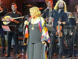 Μαρινέλλα: Το συγκινητικό αντίο των Ελλήνων καλλιτεχνών στην μεγάλη φωνή της Ελλάδας