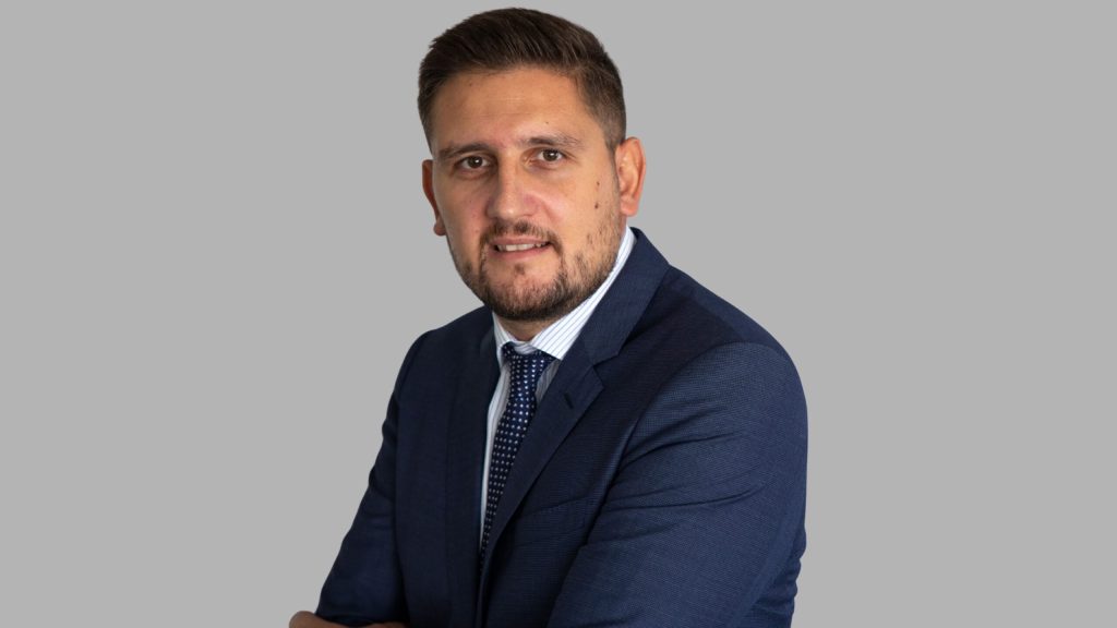 Στο τιμόνι του Ελληνικού Συνδέσμου Συστημάτων Αποθήκευσης Ηλεκτρικής Ενέργειας ο Απόστολος Πάνος - Financial Report