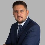 Στο τιμόνι του Ελληνικού Συνδέσμου Συστημάτων Αποθήκευσης Ηλεκτρικής Ενέργειας ο Απόστολος Πάνος - Financial Report