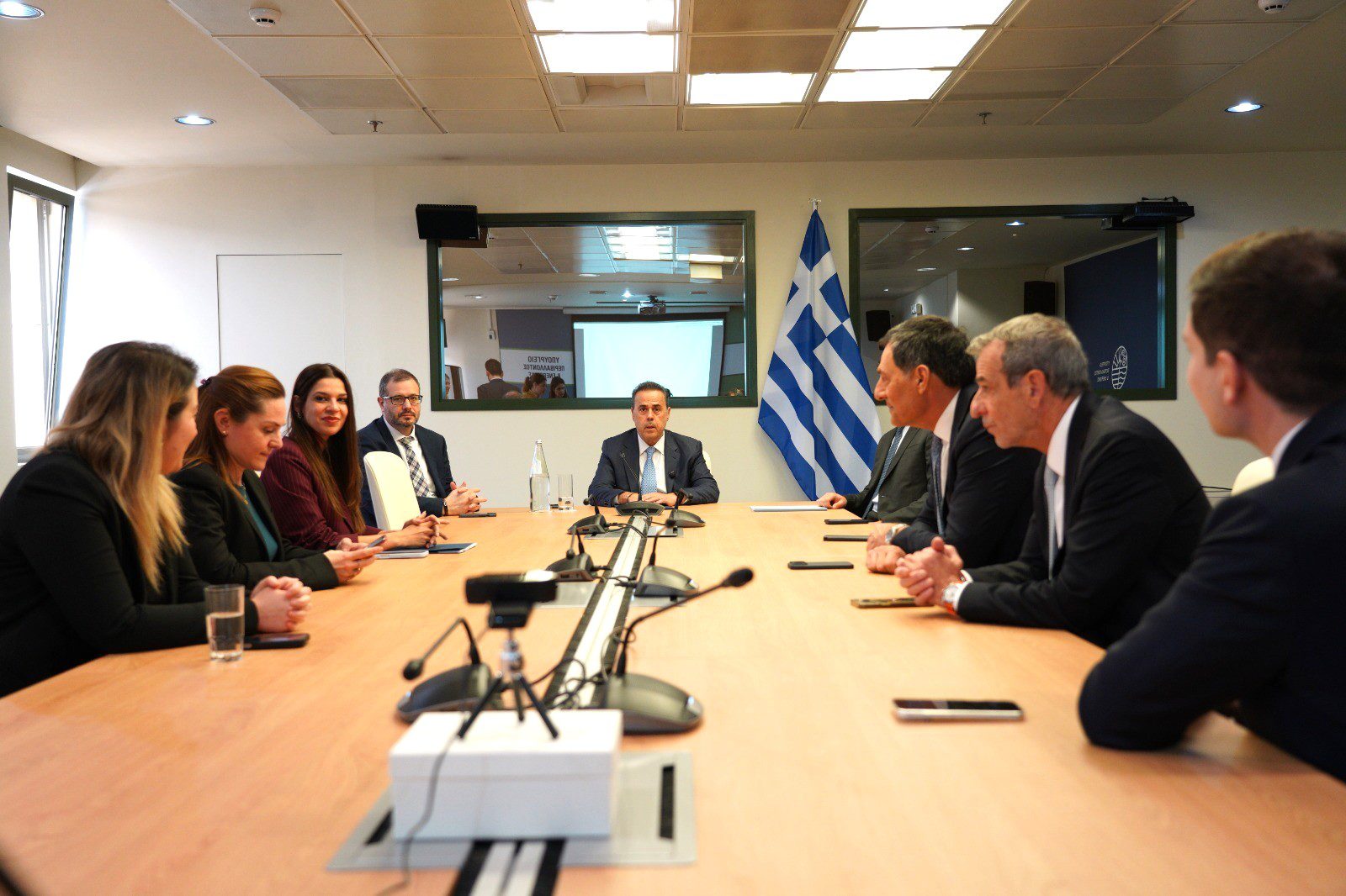 financialreport.gr