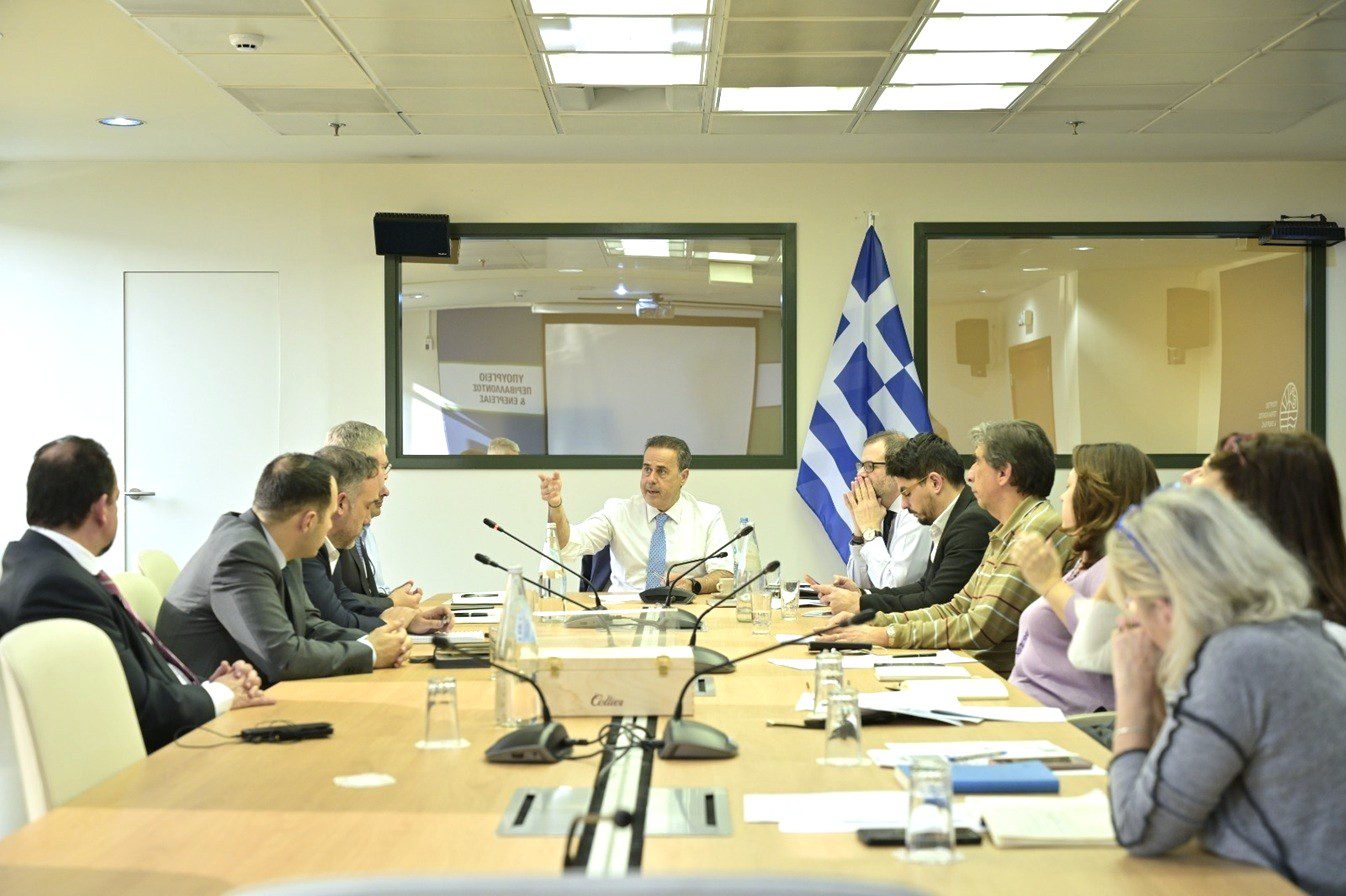 financialreport.gr