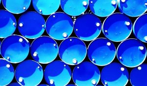 Πετρέλαιο: Με άλμα 4,5% αντέδρασε στην αποδέσμευση αποθεμάτων από τον ΔΟΕ