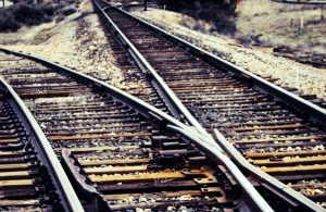 Προς δημοπράτηση δύο μεγάλα σιδηροδρομικά έργα 500 εκατ. ευρώ σε ΣΚΑ–Οινόη και Μουριές–Προμαχώνα