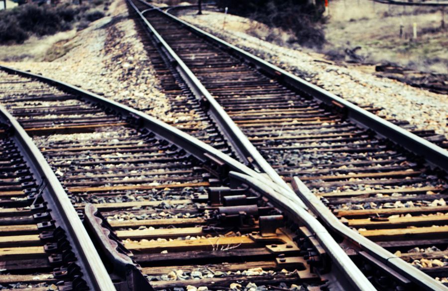 Προς δημοπράτηση δύο μεγάλα σιδηροδρομικά έργα 500 εκατ. ευρώ σε ΣΚΑ–Οινόη και Μουριές–Προμαχώνα