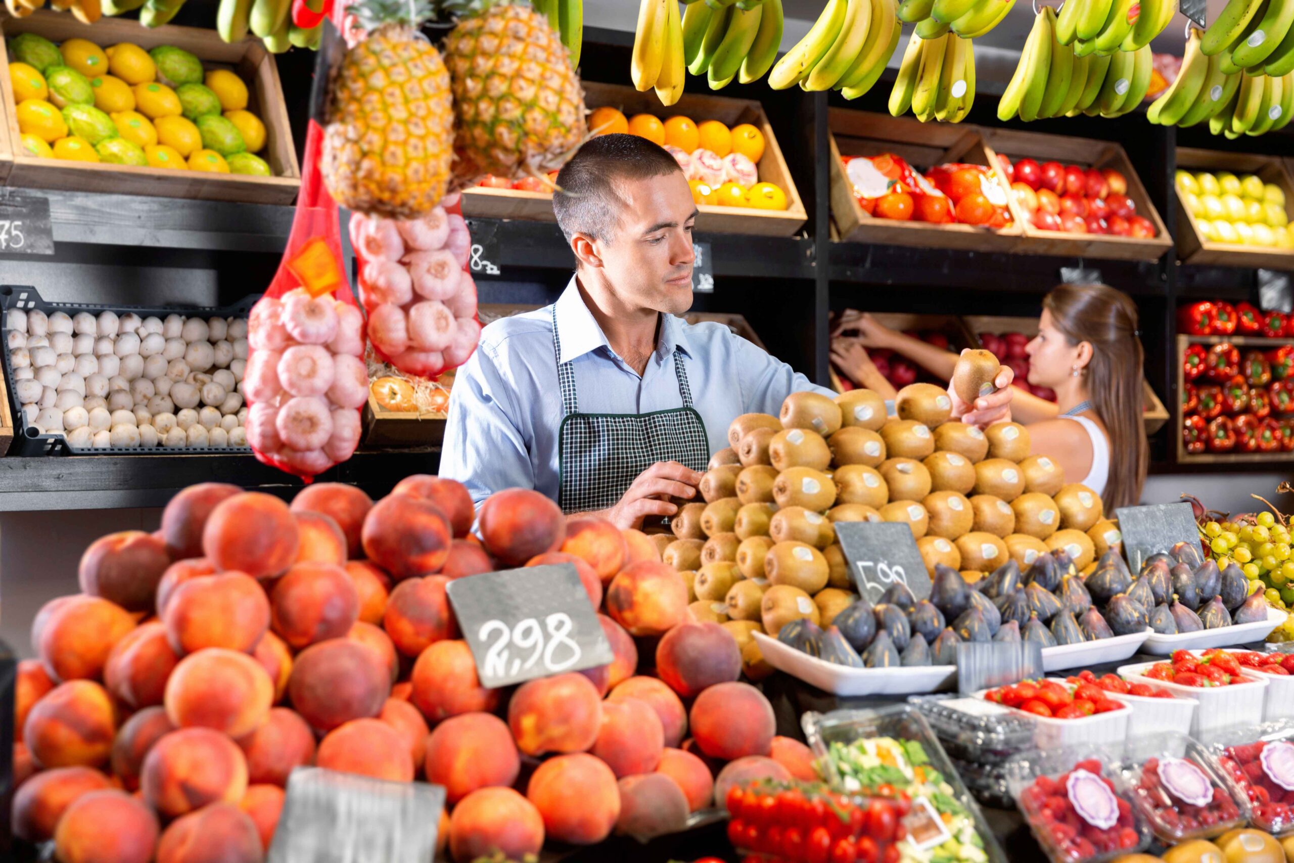 Η τελική λίστα 63 προϊόντων με πλαφόν: Προστέθηκαν φρέσκα φρούτα - λαχανικά και σερβιέτες - ταμπόν