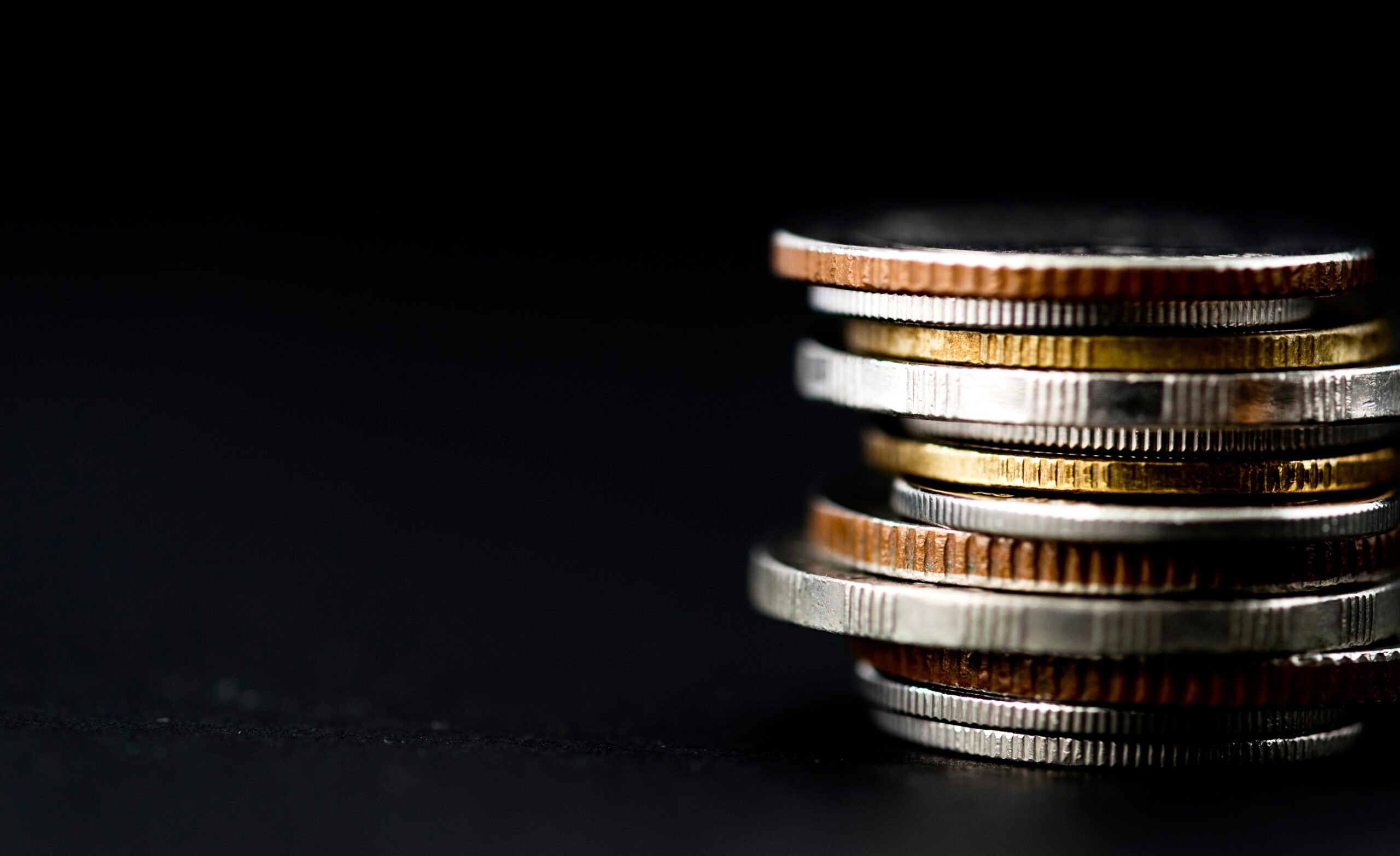 Ισοτιμίες 4ης Μαρτίου 2026: Το ευρώ στα 1,1593 δολάρια - Οι τιμές αγοράς και πώλησης από ΤτΕ