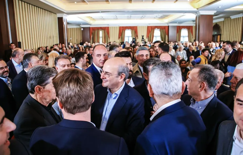 Χατζηδάκης: Έως 1 δισ. στους αγρότες μέχρι τον Ιούνιο - Το σχέδιο ανασυγκρότησης της Θεσσαλίας