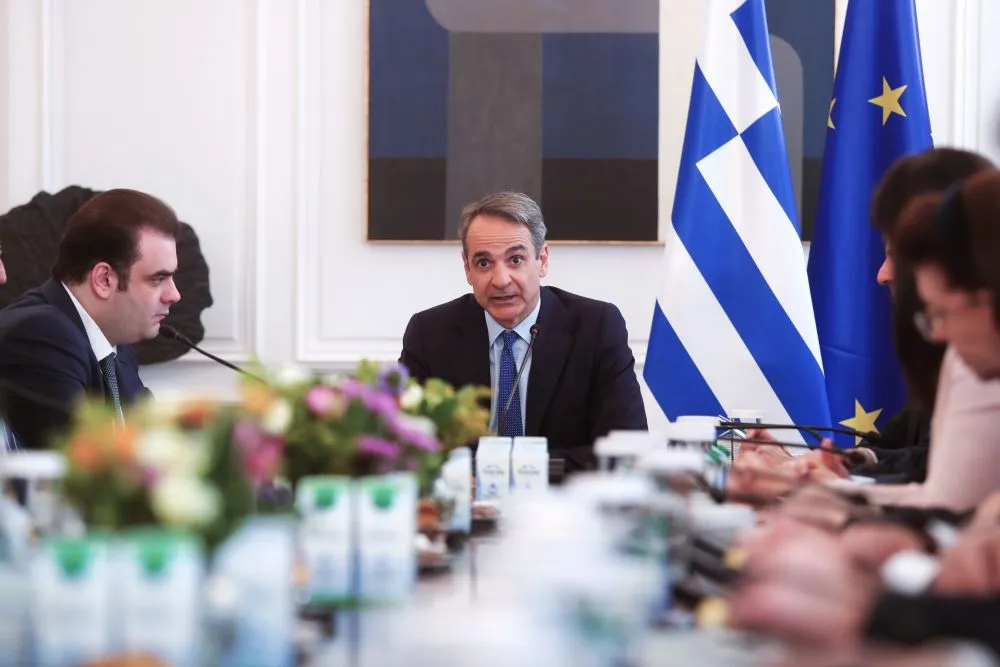 Μητσοτάκης: Κατώτατος στα €920 από 1η Απριλίου - Μηνιαία αύξηση €40