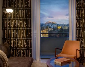 The Ilisian: Ντεμπούτο με πληρότητα άνω του 50% του πρώτου ξενοδοχείου Conrad Athens – Νέες προοπτικές για το πρώην Χίλτον