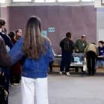 Τα μηνύματα των δημοτικών εκλογών στη Γαλλία για την προεδρική κάλπη