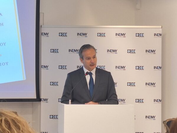 Παγωμένος ο Μάρτιος για το εμπόριο: Δηλώσεις Ν. Μαραβέγια,