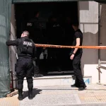 Συνελήφθη μετά από 6 ώρες στην Πάτρα ο 89χρονος που άνοιξε πυρ σε ΕΦΚΑ και Λουκάρεως