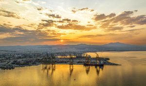 ΟΛΘ: Ιστορικά υψηλά σε έσοδα και κέρδη το 2025 - Το στοίχημα των επενδύσεων